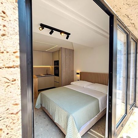 Marthinis Luxury Suites สปลิท ภายนอก รูปภาพ